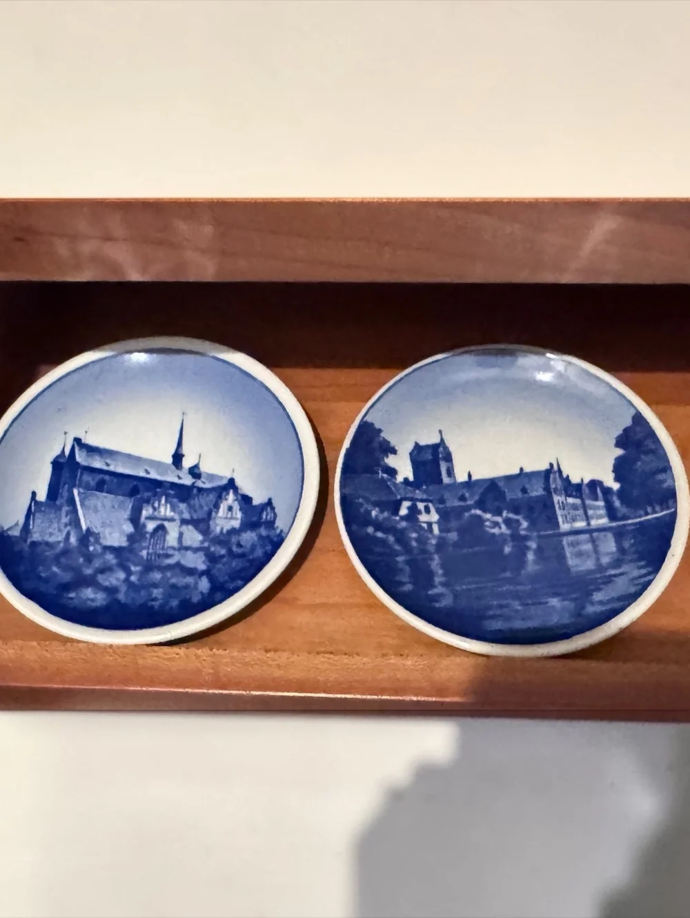Vintage Royal Copenhagen Mini Plates Pair Blue White Denmark Herlufsholm 71-2010
